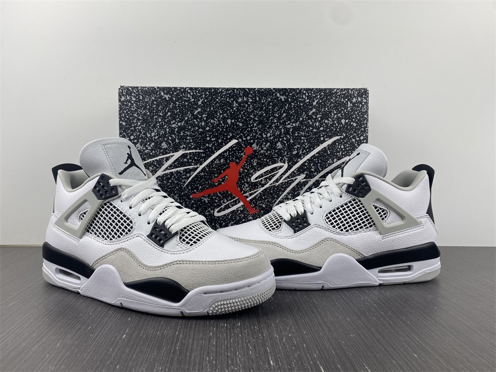 Jordan 4 Retro Military Black