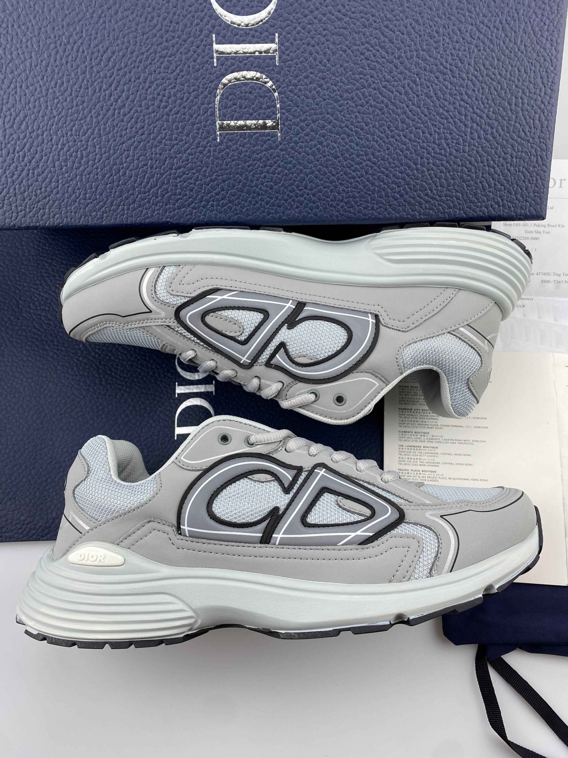 DR B30 SNEAKER