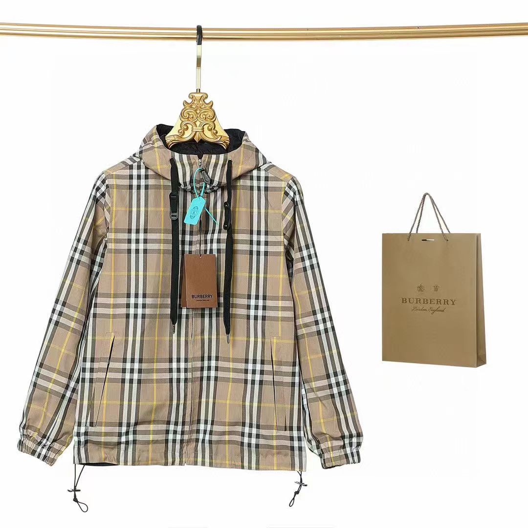 BURBERY COAT