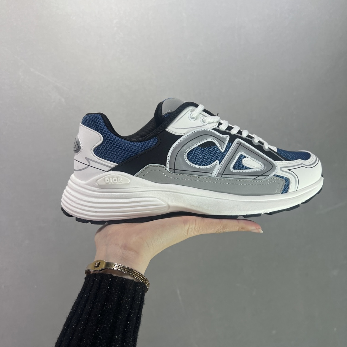DR B30 SNEAKER