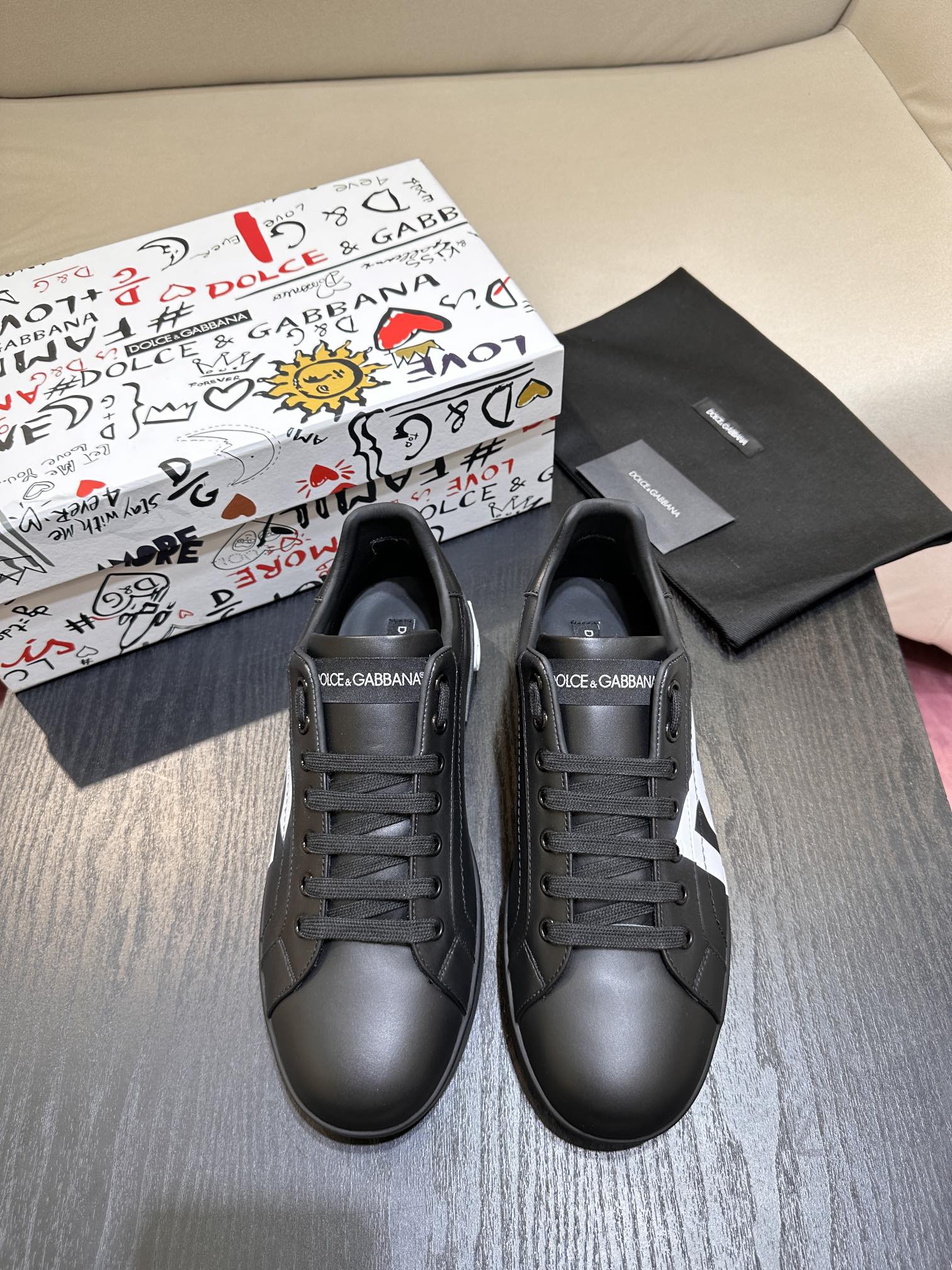 DG SNEAKERS